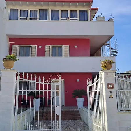 Rosaria Casa vacanze *